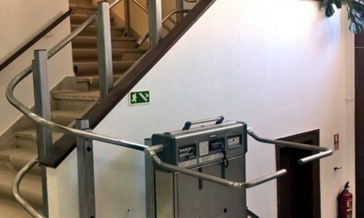 our stairlift in Portugal/  Rebecca Installation